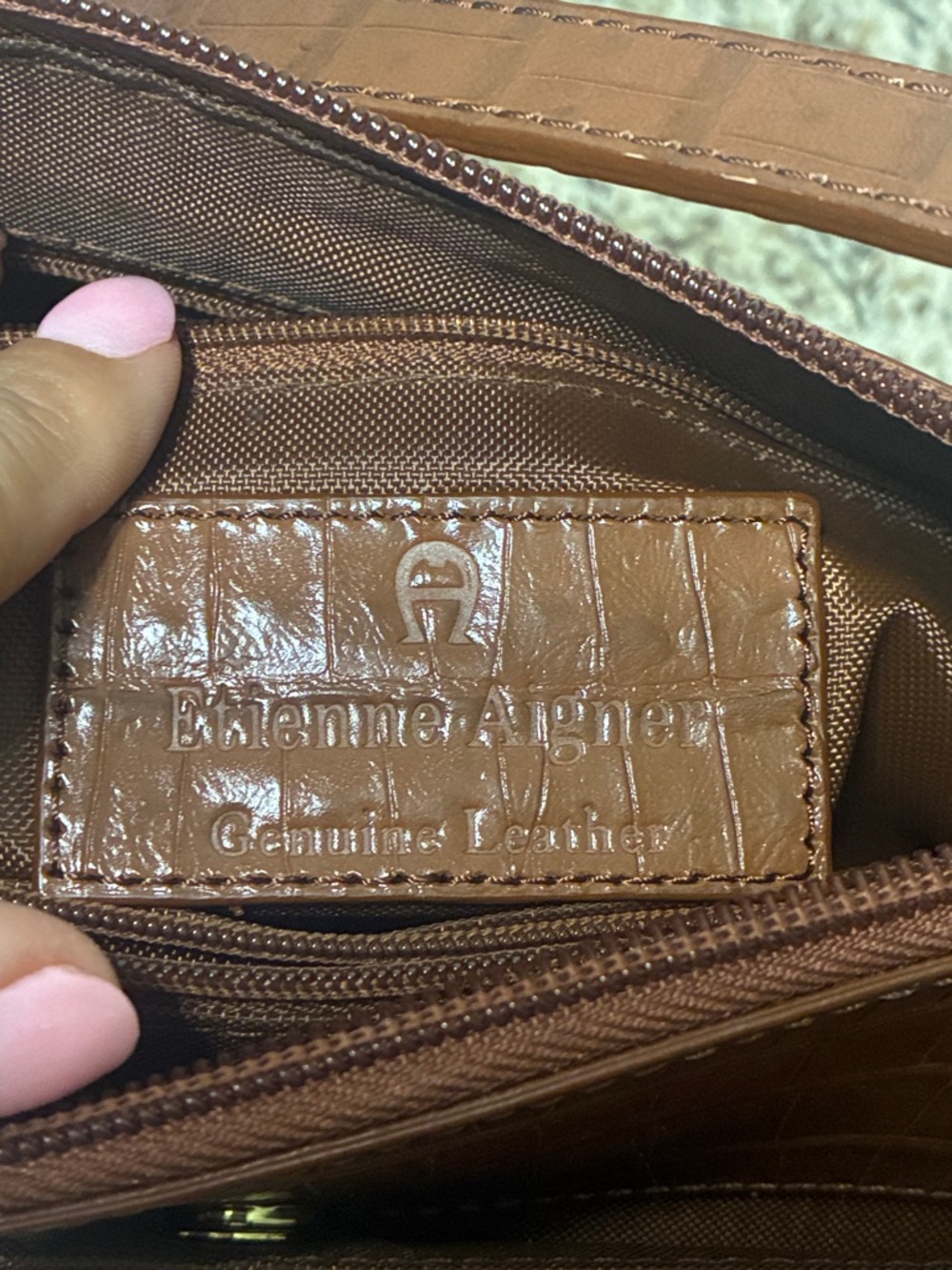 Etienne Aigner Brown Croc-Embossed Leather Shoulder Bag - Picture 3 of 14